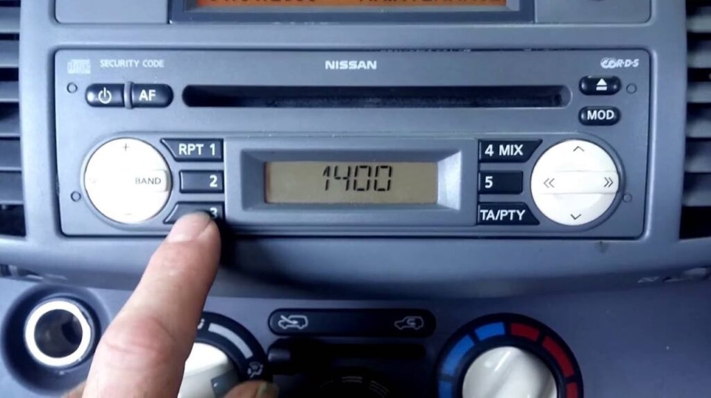 Código de radio Nissan Micra