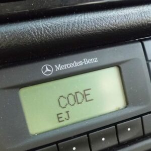 Código De Radio Mercedes E320