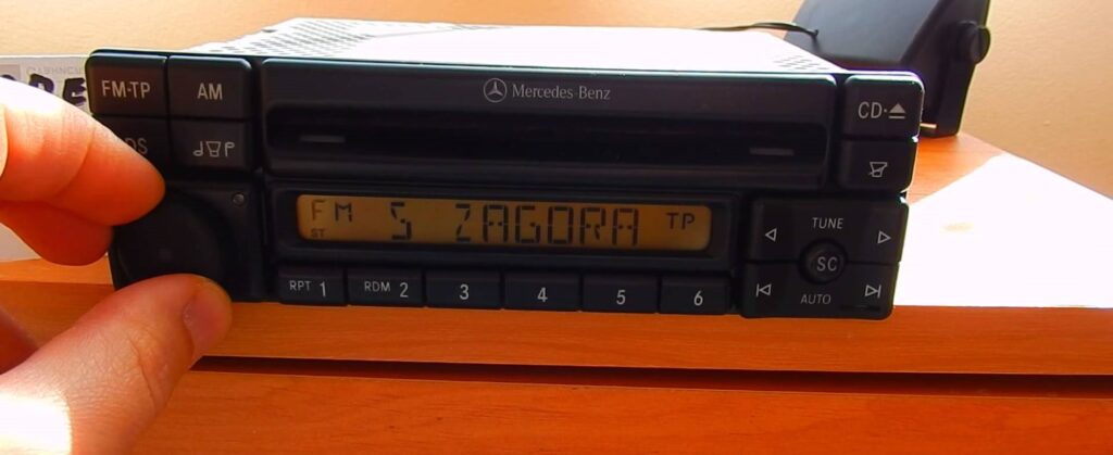 Radio Mercedes CLK