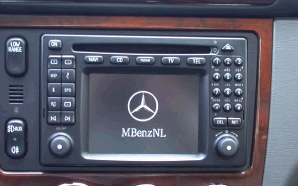 Radio Mercedes ML320