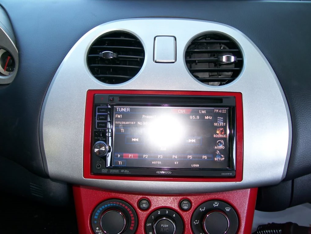 Radio Mitsubishi Eclipse