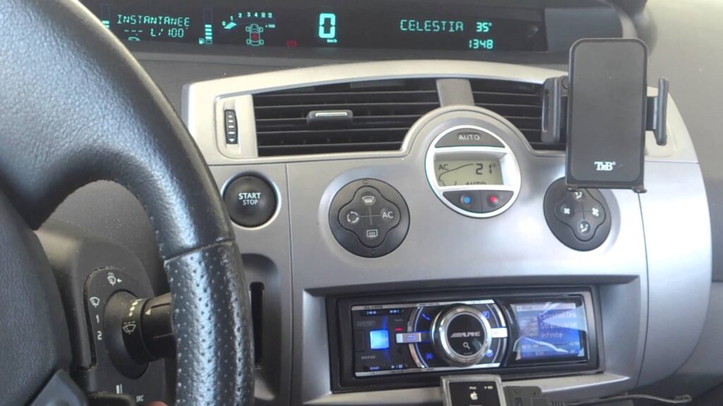 Servicio De Código De Radio Renault Scenic